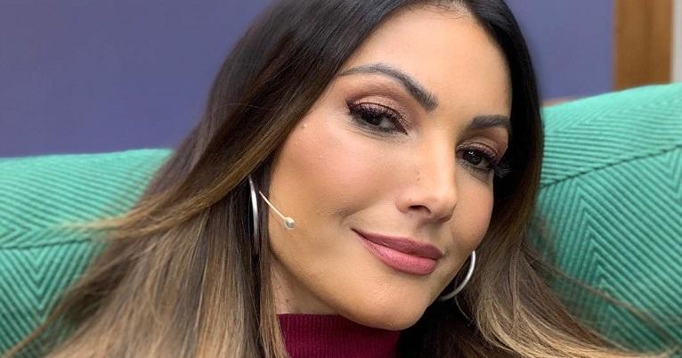 Patricia Poeta posa com o filho de 16 anos e fãs brincam: ”Parecem irmãos”