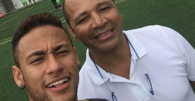 Pai de Neymar Jr. quebra silêncio após jogador ser acusado de estupro: ‘Foi uma relação consentida’