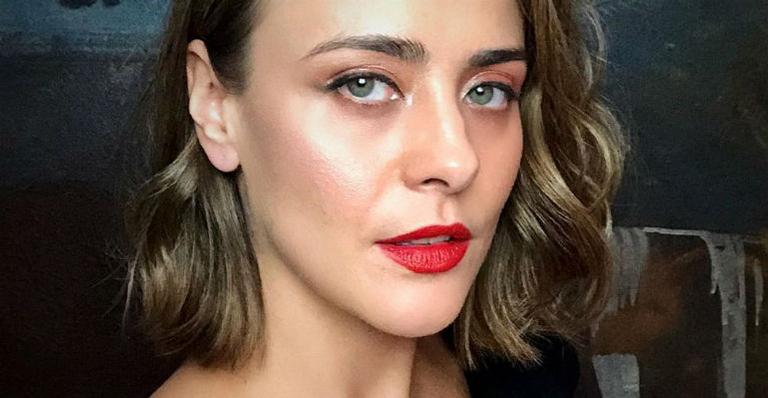 Juliana Silveira posa totalmente nua na web e faz a temperatura subir
