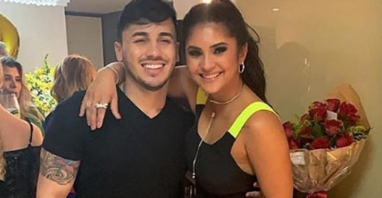 Wallas Arrais se derrete ao falar sobre Mileide Mihaile: ”Resolve tudo”