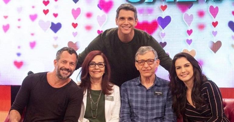 Esposa de Malvino Salvador revela jeito do ator e responde à pergunta inusitada de Márcio Garcia
