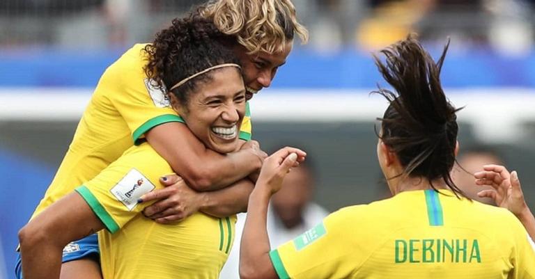 Confira as celebridades que vibraram pela Seleção Brasileira Feminina na Copa do Mundo