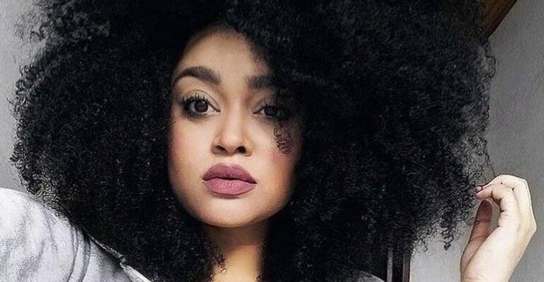 Ex-BBB Rízia Cerqueira posta foto de lingerie e fãs piram: “Destruição é o seu sobrenome”