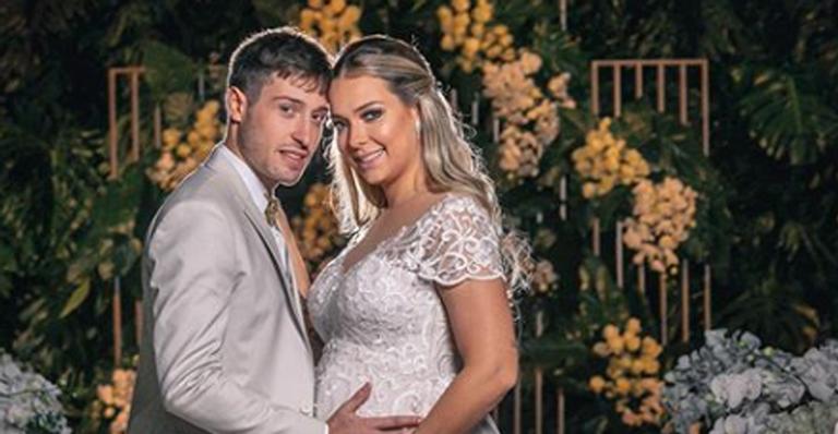 Vinicius Martinez relembra casamento com Carol Dantas: ”Apaixonados vivendo um sonho”
