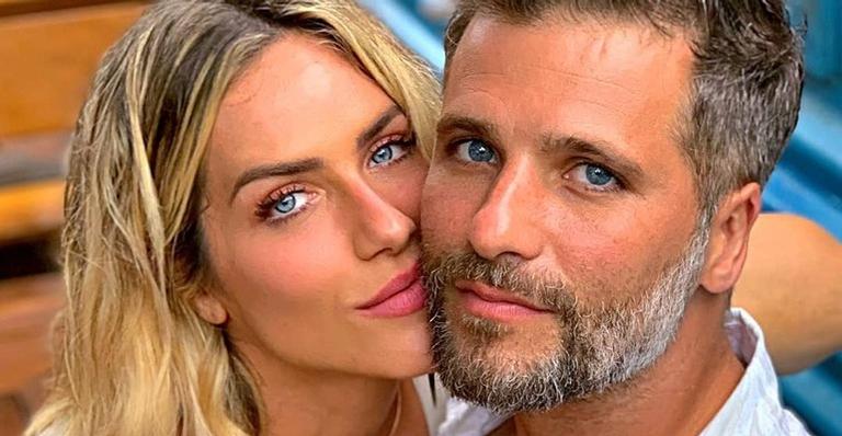 Nada ciumento, Bruno Gagliasso compartilha foto de Giovanna Ewbank nua