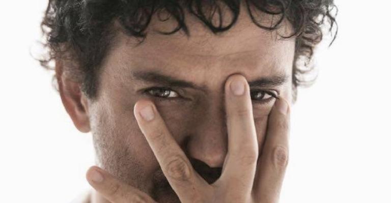 No clima do Dia dos Namorados, Jorge Vercillo lança música para esposa