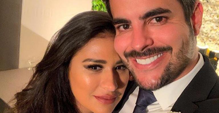Marido de Simone se derrete nas redes sociais: ”Tão especial”