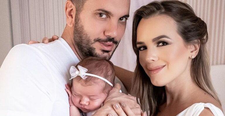 Thaeme Mariôto revela o que ganhou de presente de Dia dos Namorados