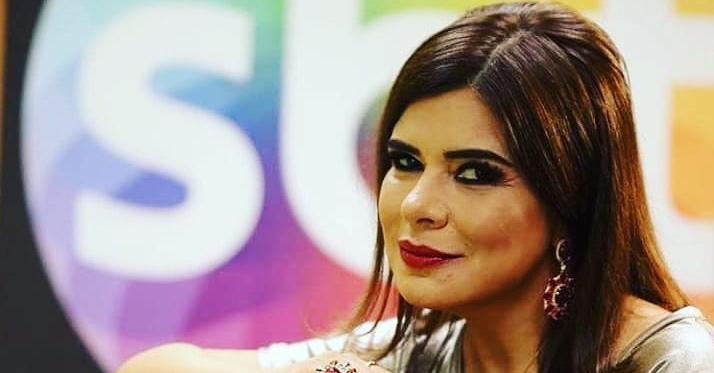 Aos 51 anos, Mara Maravilha mostra corpão em foto sexy com noivo mais jovem