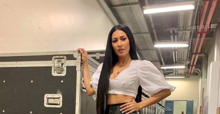 Após problemas de saúde, Simaria exibe corpo em forma e deixa web chocada