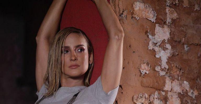 Claudia Leitte encanta ao mostrar look de sua cachorrinha para o seu chá de bebê