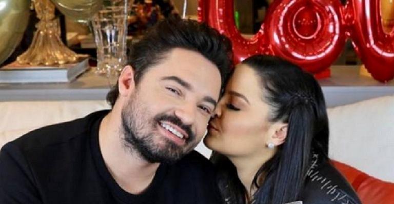 Após polêmica, Fernando parte em defesa de Maiara nas redes sociais