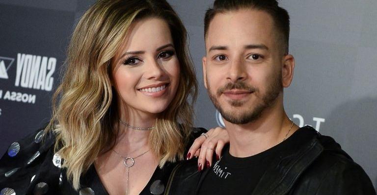 Sandy & Junior compartilham imagem de ensaio para a turnê ‘Nossa História’ e aumentam expectativa