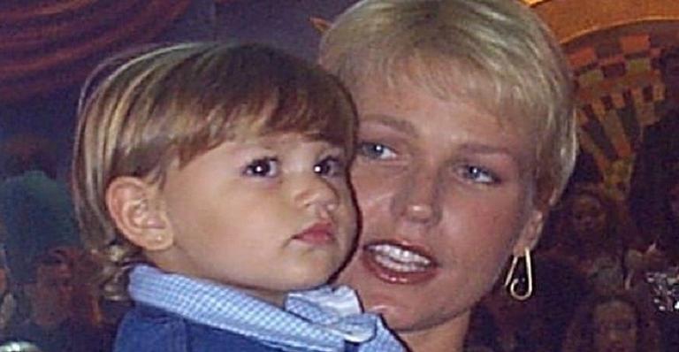 Xuxa Meneghel desabafa sobre possibilidade de ser avó: ”Vou ficar louca”