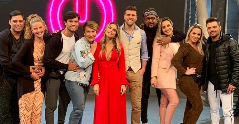 Ex-participante do Power Couple Brasil brinca com a eliminação de Eliéser e Kamilla