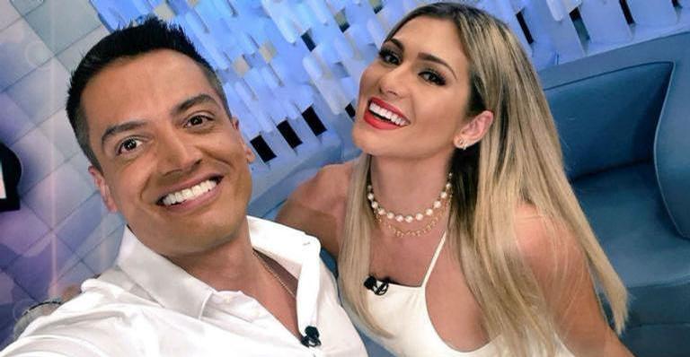 Leo Dias esquece briga e se declara no aniversário de Lívia Andrade: ”Te amo muito”