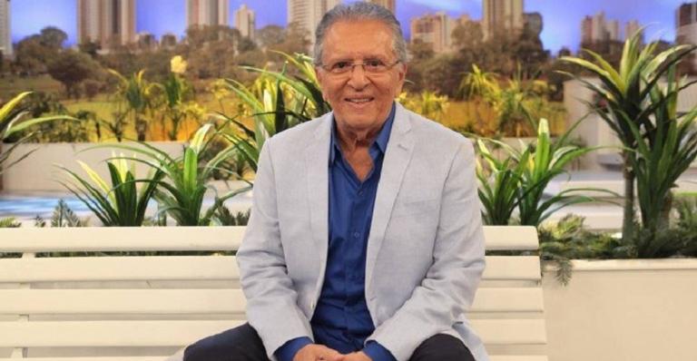 Grande nome da ‘Praça é Nossa’ participa de gravação e emociona Carlos Alberto de Nóbrega