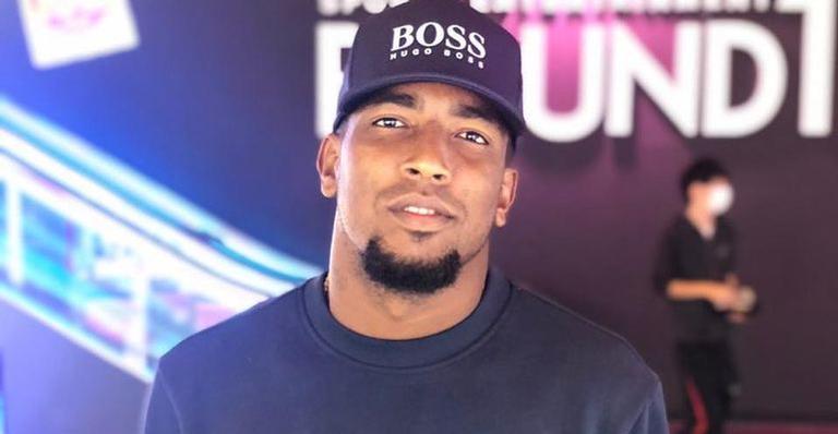 Morre jogador do Vasco, Thalles Penha, em acidente grave no Rio de Janeiro