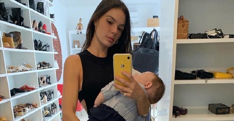 Filho de Isis Valverde surpreende com semelhança com a atriz: ”Sua cara”