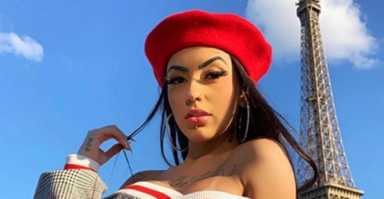 MC Mirella mostra apartamento pegando fogo e preocupa: ”O que eu faço?”
