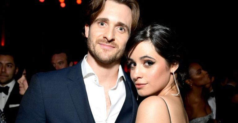 Após término, Camila Cabello faz apelo desesperado para os fãs na rede: ”Isso me causa mais dor”