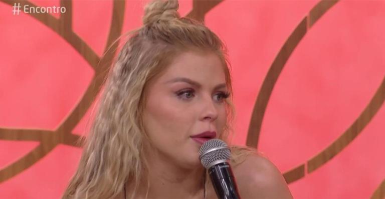 Luísa Sonza se emociona ao relembrar depressão de Whindersson Nunes