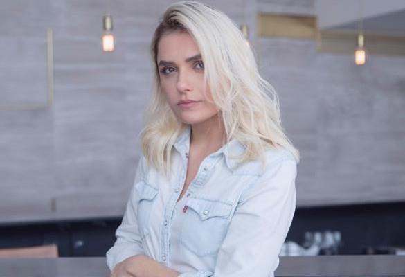 Monica Iozzi se recupera depois de passar mal antes de gravar ”A Dona do Pedaço”