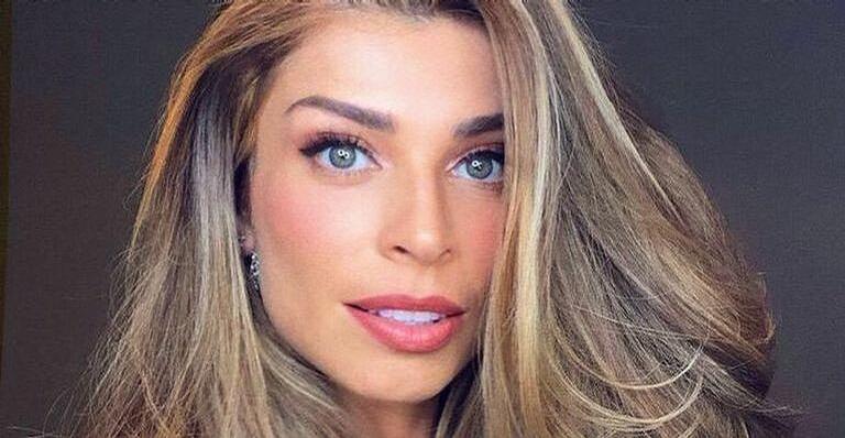 Grazi Massafera compartilha clique raro com a filha e encanta muito: ”Rainha e princesa”