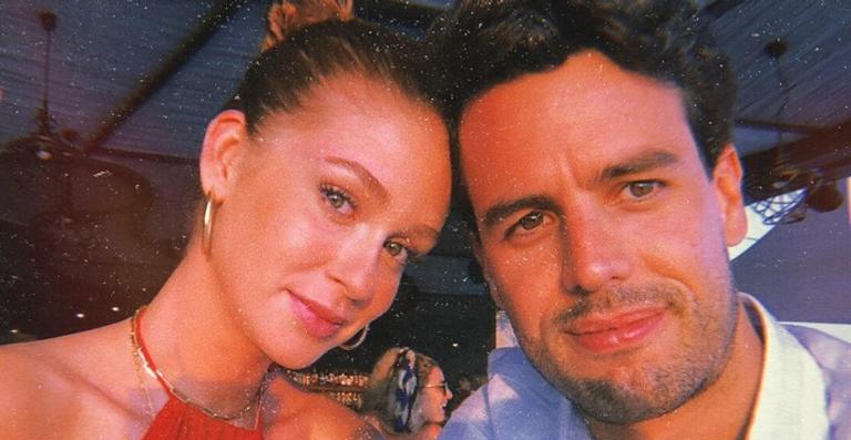 Marina Ruy Barbosa faz aniversário e ganha declaração do marido: ”Bebê crescendo”