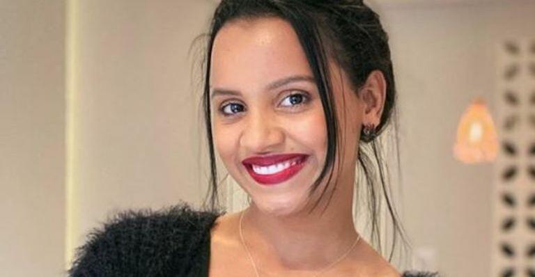 Após término, Gleici aparece linda toda natural e fãs disparam: ”Ficou até mais bonita sem o peso”