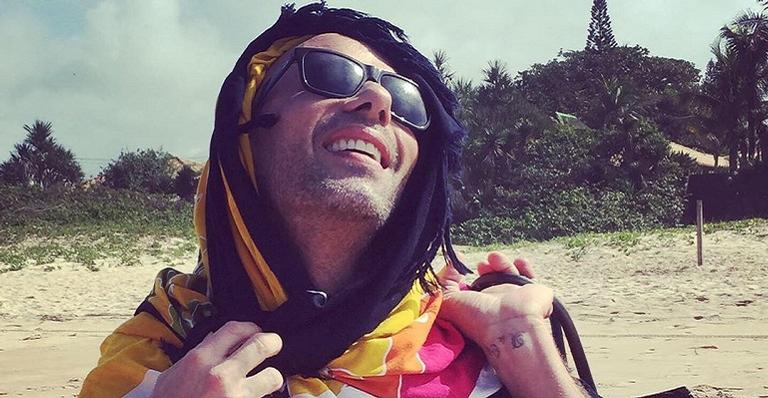 Rafael Ilha posta registro encantador ao lado dos filhos e web nota um detalhe especial
