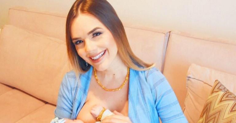 Thaeme compartilha foto fofíssima de Liz e arranca elogios de celebridades