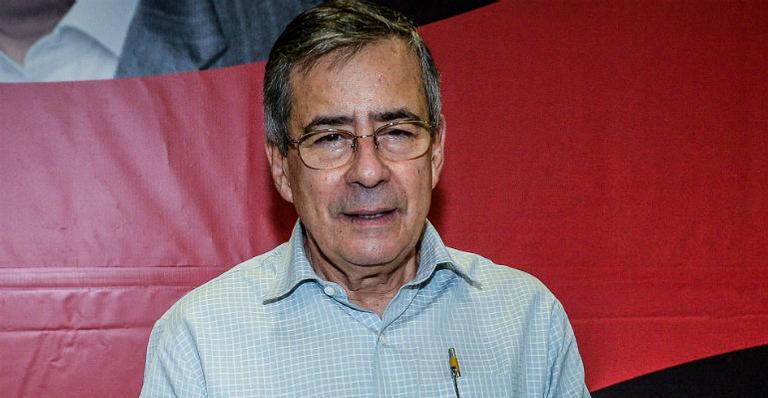 Famosos lamentam a morte do jornalista Paulo Henrique Amorim