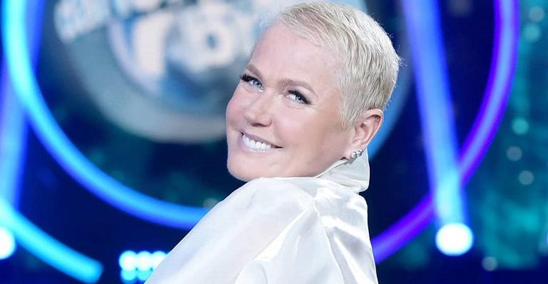 Xuxa celebra 30 anos do 4º ‘Xou da Xuxa’ e leva fãs ao delírio com publicação