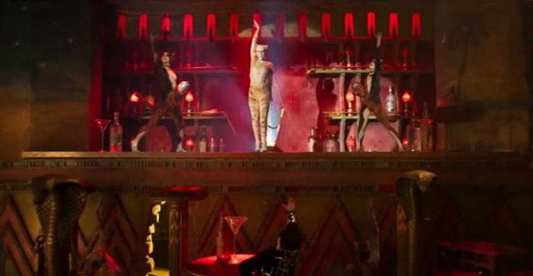 Taylor Swift aparece irreconhecível no brilhante e mágico trailer de ‘Cats’
