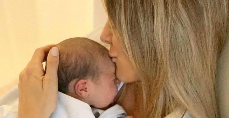 Ticiane Pinheiro escolhe tema inusitado para o quarto da filha recém-nascida, Manuella