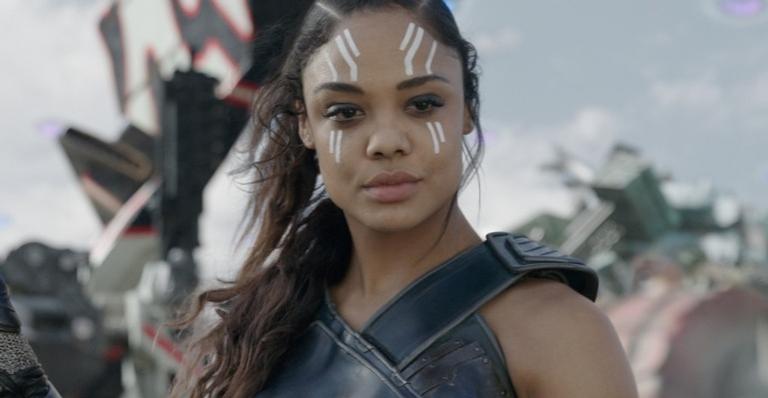 Tessa Thompson será primeira super-heroína LGBTQI+ da Marvel