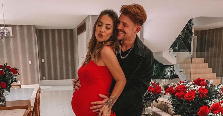 Gabi Brandt explode o fofurômetro com mais uma foto de Davi