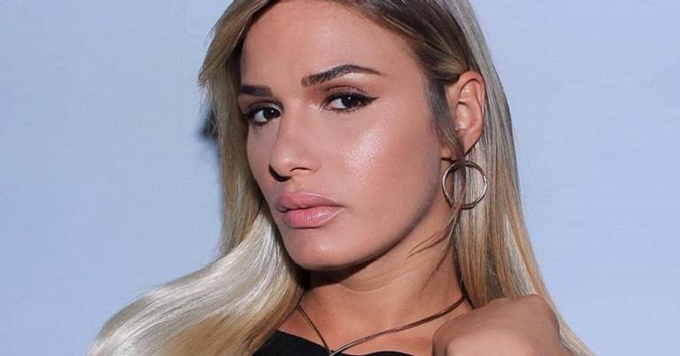 Glamour Garcia comenta sobre mudança de vida após estrear em novela: ”Da água pro vinho”