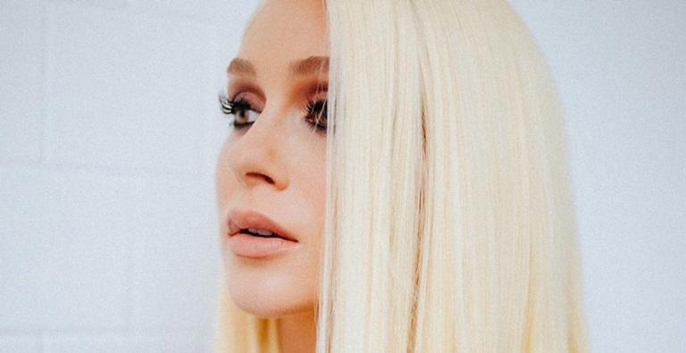 Loira pela primeira vez, Marina Ruy Barbosa revela o que achou da mudança