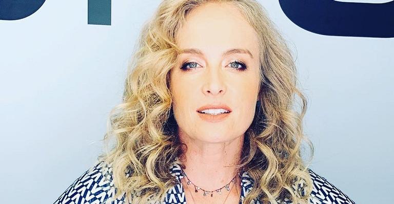 Angélica compartilha clique raro de biquíni e surpreende: ”Corpo em dia”