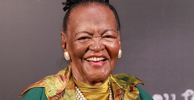 Morre atriz Ruth Souza aos 98 anos