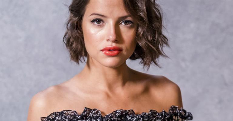 Josiane mata duas pessoas e vira alvo da polícia em ”A Dona do Pedaço”