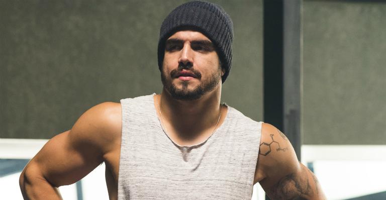Caio Castro fatura alto com postagens nas redes sociais; Saiba quanto!