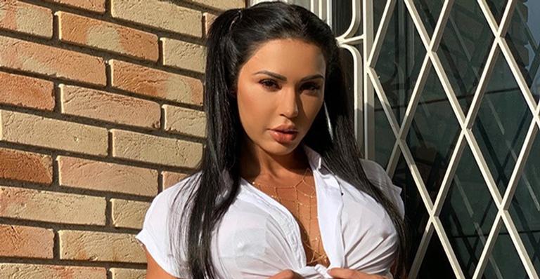 Gracyanne Barbosa dança com look sensual e fãs se assustam com músculos