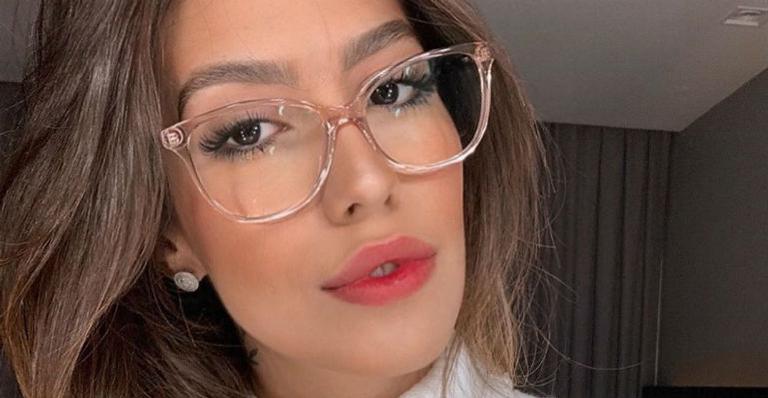 Gabi Brandt encanta web em clique fofíssimo com o filho