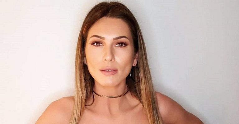 Lívia Andrade surge sensual com estampa de oncinha e fãs notam mudança no corpo