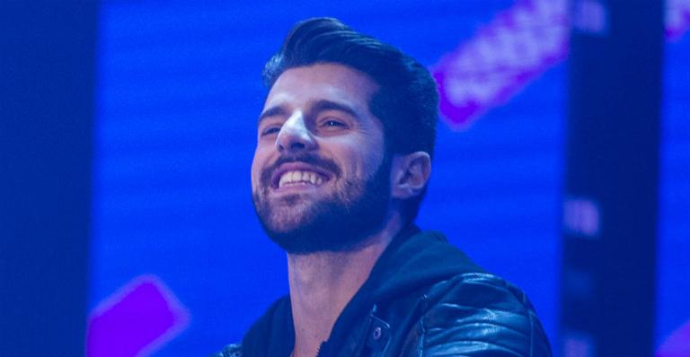 Alok reúne toda a família em festival para comemorar o Dia dos Pais