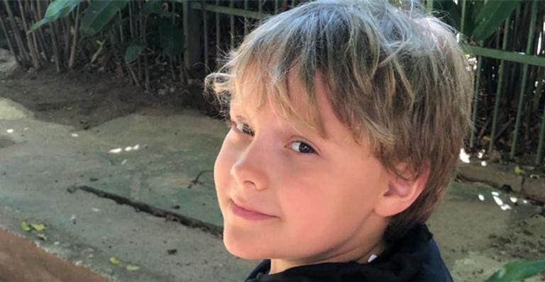 Filho de Neymar Jr. se diverte nas redes sociais e encanta seguidores