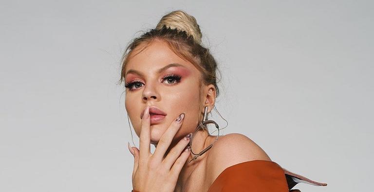 Luísa Sonza lança teaser inédito do clipe ”Fazendo Assim”